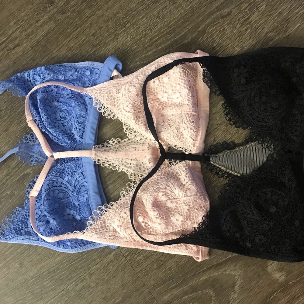 Victoria’s Secret Front Close Bralette - Picture 6 of 6